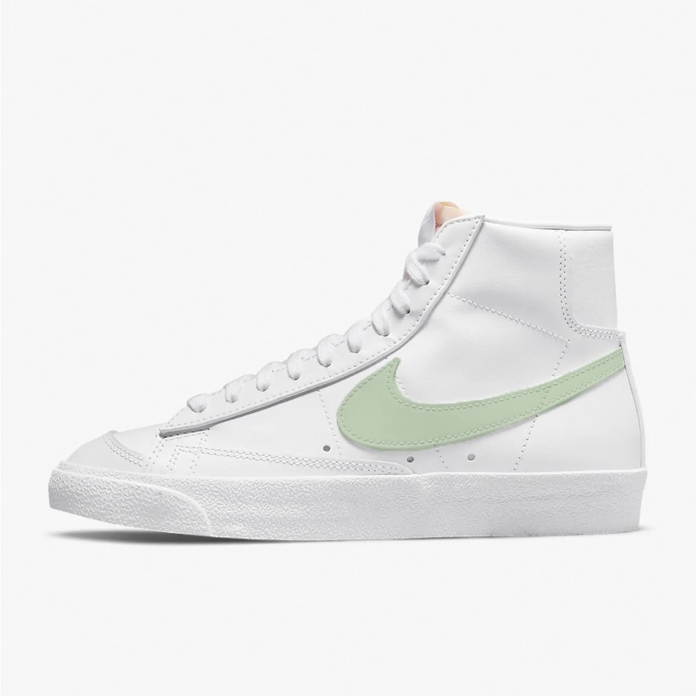 Nike blazer mid ‘77 mint